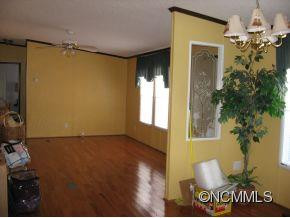 946 McKinney Road - Photo 3