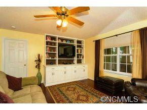 1055 River Bend Dr. - Photo 5