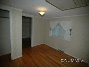 134 LOCUST COURT - Photo 17