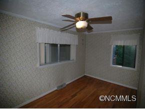 134 LOCUST COURT - Photo 18