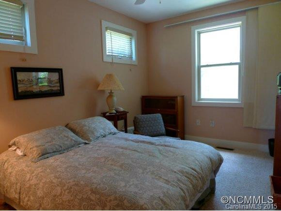 135 Uwaga Court - Photo 13