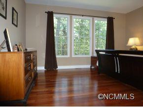 - Photo 11