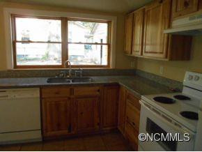 710 Center Street - Photo 3