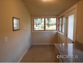 710 Center Street - Photo 10