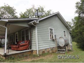 428 Village Rd - Photo 6