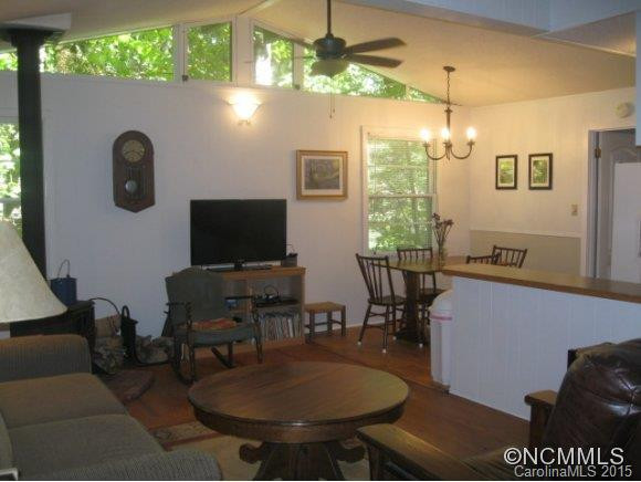 526 Robin Hood Road - Photo 11