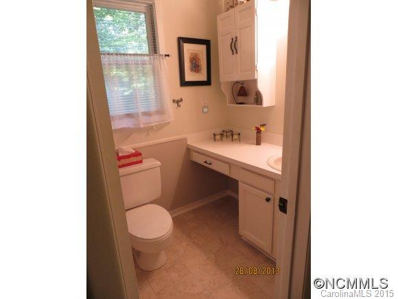 526 Robin Hood Road - Photo 20