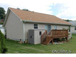 89 Village St - Photo 4