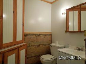 687 Moss Rd - Photo 18