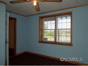 687 Moss Rd - Photo 19