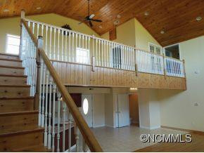 687 Moss Rd - Photo 4
