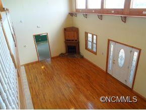 687 Moss Rd - Photo 8