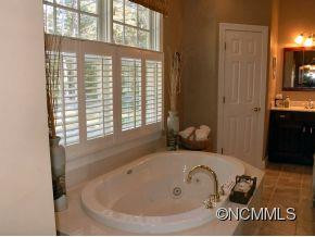 94 Spruce Hill Drive - Photo 11