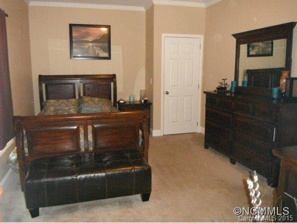 199 Ridge Field Drive - Photo 4