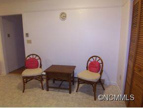 1408 Willow Road - Photo 5