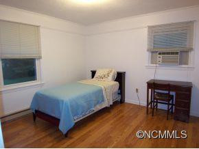 1408 Willow Road - Photo 8