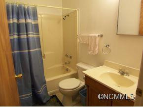 1408 Willow Road - Photo 10