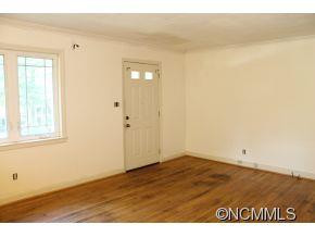 265 Sycamore Dr - Photo 7