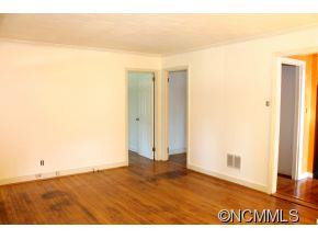 265 Sycamore Dr - Photo 9