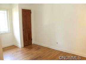 265 Sycamore Dr - Photo 10