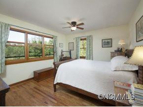 14 White Bridge Road - Photo 13