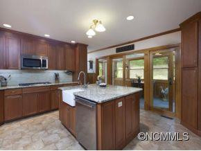 14 White Bridge Road - Photo 8
