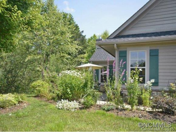 12 Mountain Meadow Circle - Photo 2