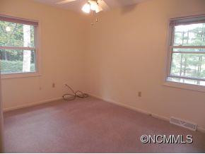 8 Laurel Park Drive - Photo 14