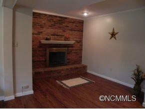 8 Laurel Park Drive - Photo 6