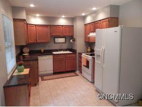 8 Laurel Park Drive - Photo 8