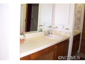 44 MEADOWS LANE - Photo 18