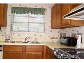 44 MEADOWS LANE - Photo 10