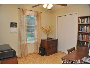 108 Tawn Drive - Photo 9