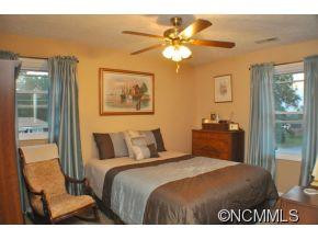 108 Tawn Drive - Photo 10