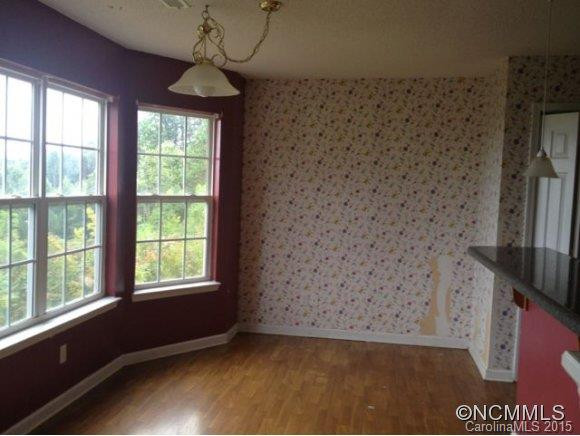 182 Selby Drive - Photo 5