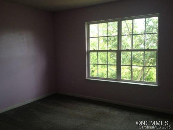 182 Selby Drive - Photo 8