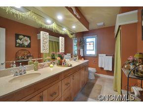 105 White Oak Drive - Photo 12