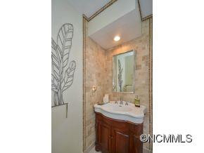 105 White Oak Drive - Photo 14