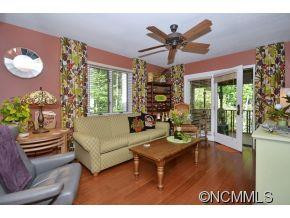 105 White Oak Drive - Photo 16