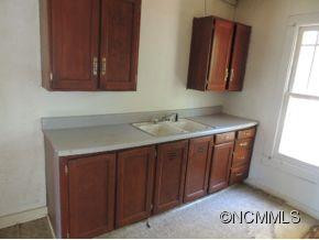 121 Georgia Street - Photo 8