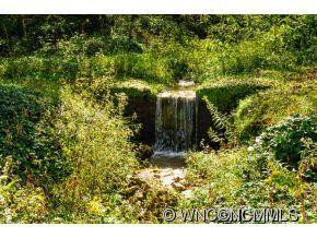 641+645 Willow Creek Road - Photo 16