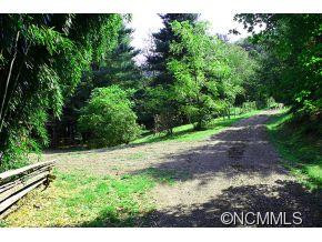 641+645 Willow Creek Road - Photo 20