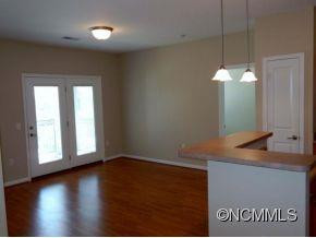 181 BRICKTON VILLAGE CR #305 - Photo 3