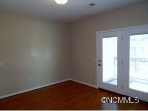 181 BRICKTON VILLAGE CR #305 - Photo 4