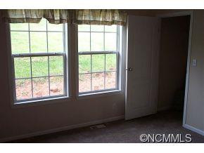 37 Shooting Star Dr - Photo 13