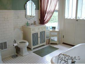 216 Pearson Drive - Photo 17