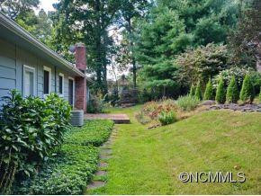 217 BROOKDALE AVENUE - Photo 5