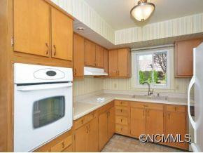 217 BROOKDALE AVENUE - Photo 7