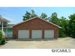 747 Lake Club Drive - Photo 15