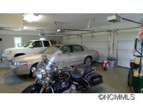 747 Lake Club Drive - Photo 16